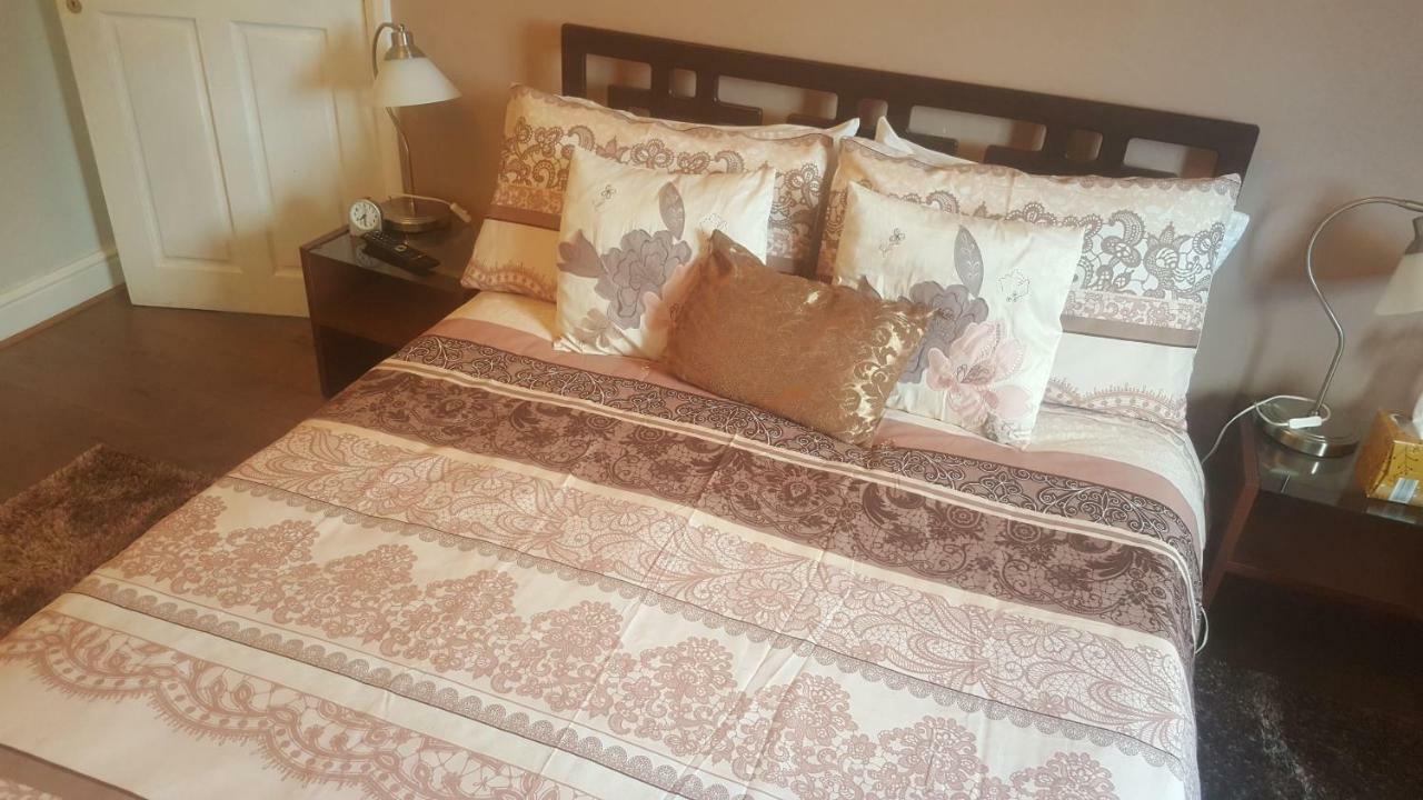 Comfy Room Well Located Londra Esterno foto